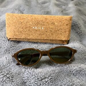 AKILA Brown Oval Sunglasses